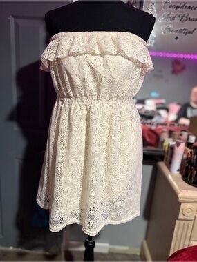 No Boundaries Cream Lace Strapless Mini Dress